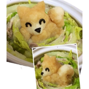 食欲の秋と芸術の秋の合わせ技。飼い主も負けじと、大根おろしアートで参戦です。