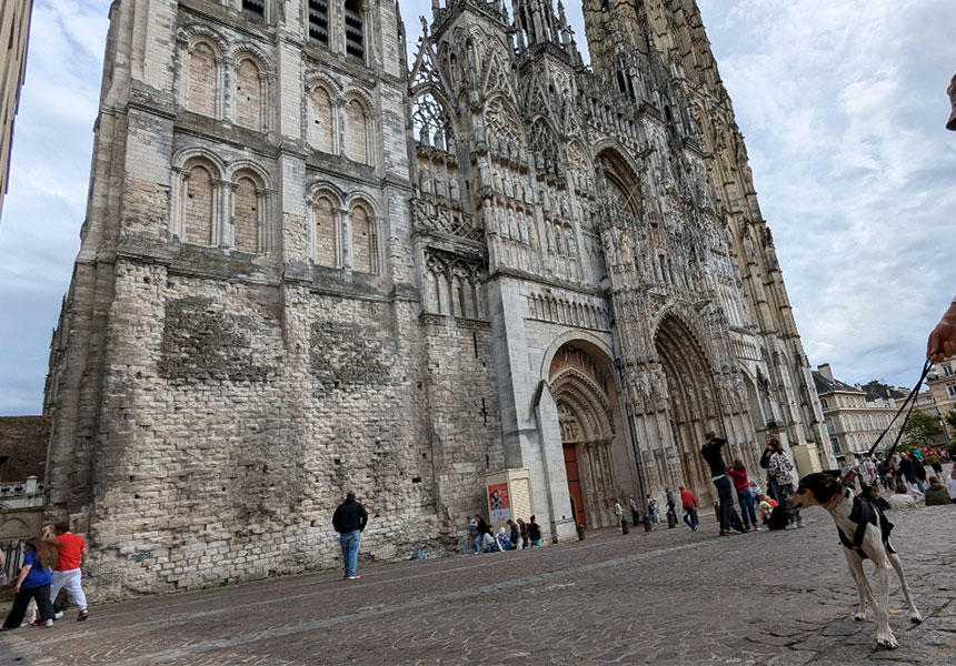 ドイツの街角から～タビィ、はじめてのフランス旅行～